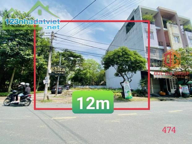 Bán đất khu dân cư D2D, phường Thống Nhất; lô góc 2 mặt tiền 216m2 ngang 12m giá 27 tỷ