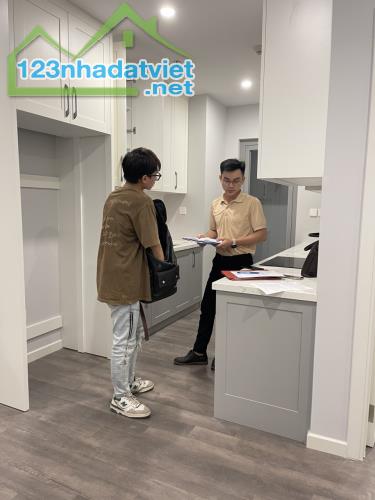 Chính chủ cho thuê căn hộ chung cư tại The Nine, Số 9, Đường Phạm Văn Đồng, Phường Mai - 1