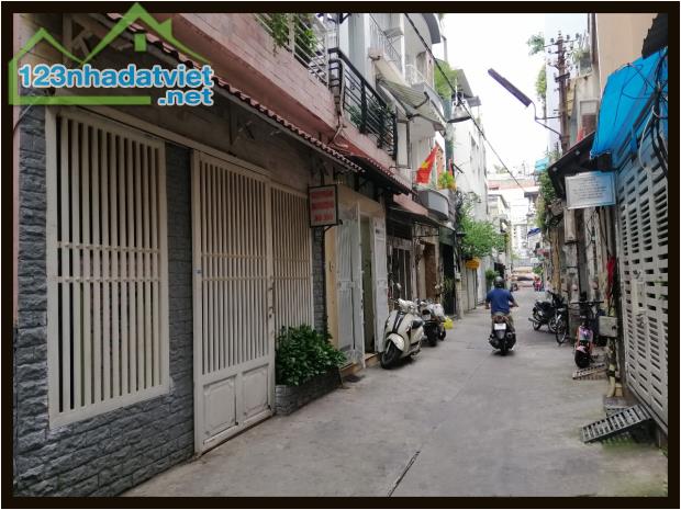 Cần bán rẻ nhà phố 4.5 x 9.5m 1 trệt 3 lầu Nguyễn Đình Chiều Quận 3 TP.HCM - 2