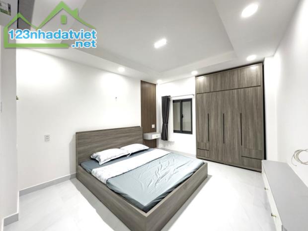 NHÀ PHÚ NHUẬN NGAY CHUNG CƯ BOTANIC, HẺM DÂN TRÍ 3M, 65M2 4PN 6WC MỚI FULL NT, 6.5 TỶ HƠN - 2