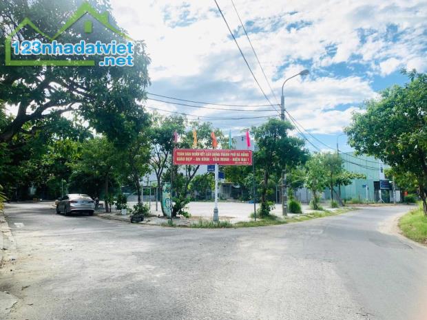 Bán lô góc Chơn Tâm 6 và Chơn Tâm 4, gần ĐH Sư Phạm, view đối diện công viên