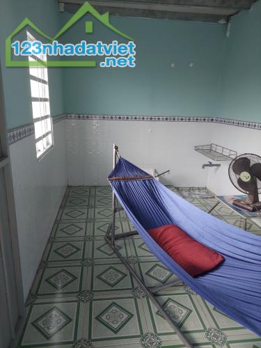 bán nhà trọ 6x44m, thổ cư 100%, sổ riêng giá 2.15 tỷ, xã Đức Lập Hạ, Đức Hòa, Long An - 3