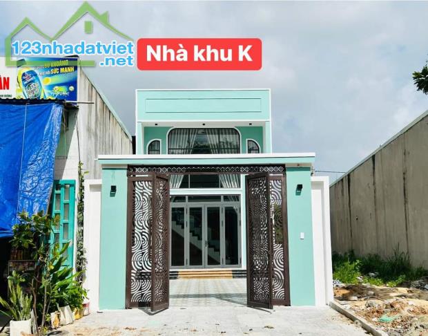 NHÀ ĐẸP CHỈ VIỆC XÁCH VALI VỀ Ở - CẦN BÁN NHÀ DIỆN TÍCH 150M2 TẠI TP BẾN CÁT - BÌNH DƯƠNG