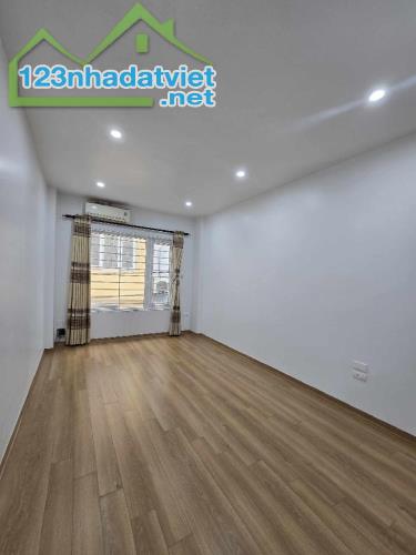 Bán nhà Lê Quang Đạo kéo đài, 34m2 5 tầng, Ngõ thoáng, ở ngay 4.45 ỷ - 2