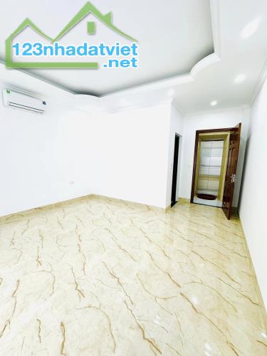 [ BÁN NHÀ ] ĐƯỜNG BƯỞI, Vĩnh Phúc, Ba Đình 40m2, 7T, MT4M3 9.8 Tỷ - 1