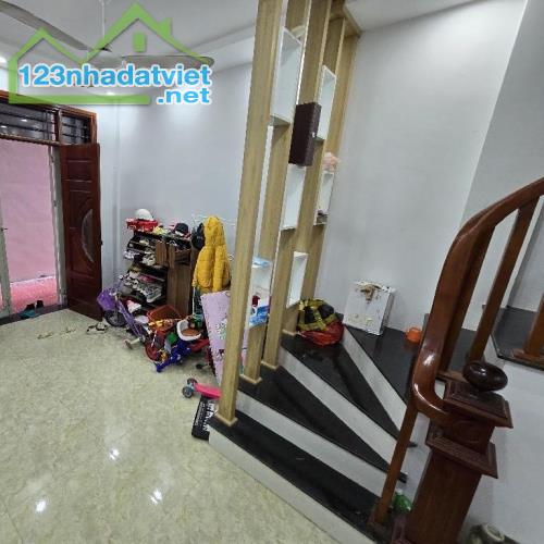 Nhà mới đẹp full nội thất 3 tỷ 95-Bán nhà Văn Minh Di Trạch-diện tích- 53m2 4 tầng 1 tầng - 2