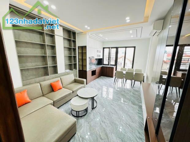 Bán nhà đẹp phố Ỷ La, Dương Nội Hà Đông 5 tầng xây mới lô góc gần ô tô giá 4.8 tỷ - 1