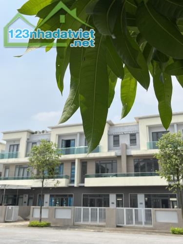 Duy nhất 1 căn Shophouse 120m2 rẻ hơn thị trường cả tỷ bạc