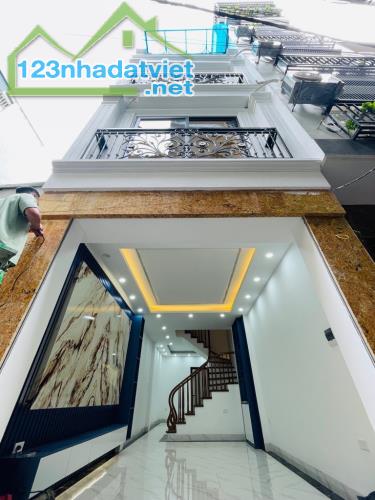 Bán nhà  Bùi Xương Trạch- Thanh Xuân 39m2 vuông vắn thoáng sáng - 5