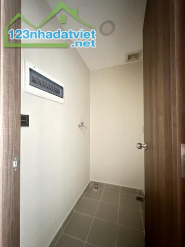 De Capella Lương Định Của thanh toán chỉ 4tỷ342 bao gồm VAT + PBT nhận nhà ngay,view ĐN LH