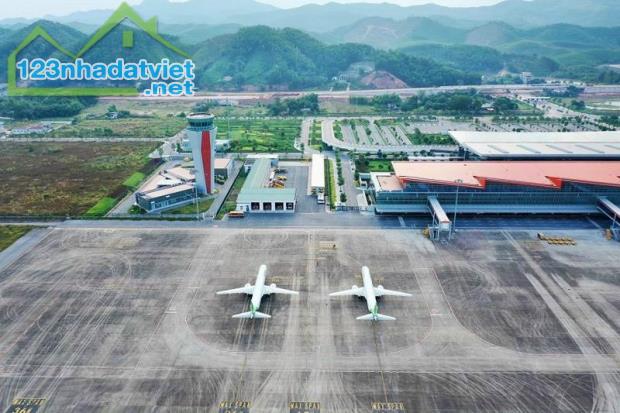 SANG LẠI 157M2 ĐẤT THỔ CƯ SHR NGAY CHỢ THANH LƯƠNG TX BÌNH LONG DÂN ĐÔNG GIÁ 180 TRIỆU