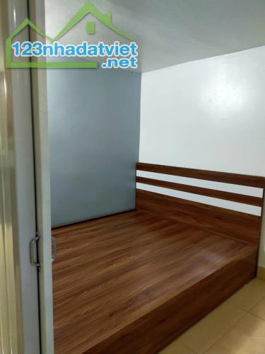 Bán nhà ngõ phố Lê Viết Hưng, ph Ngọc Châu, TP HD, 40.4m2, 2 ngủ, 1 vs, sân để xe, giá rẻ - 4