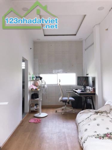 Bán nhà nhỏ đẹp đường Quang Trung, Gò Vấp, 20m2, 2tầng, Giá chỉ 1.6tỷ còn TL - 2
