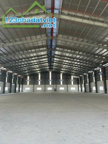 bán kho xưởng 25.000m2 thuộc Đức Hòa, Long An giá 180 tỷ Lh: 0949 861 287