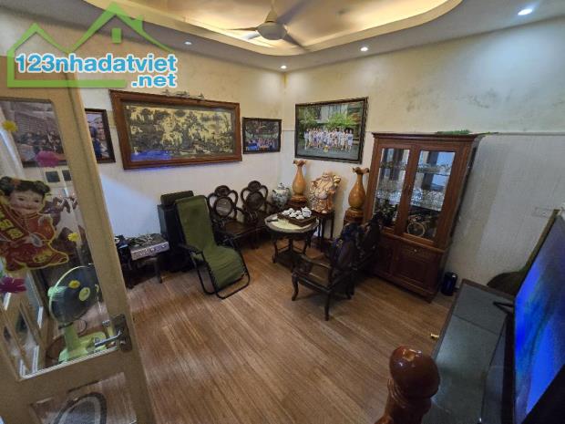 Bán nhà ngõ 116 Âu Cơ, Tứ Liên, 51m2, 6 tầng, mặt tiền 6m. giá 6,9 tỷ còn lùi. - 1