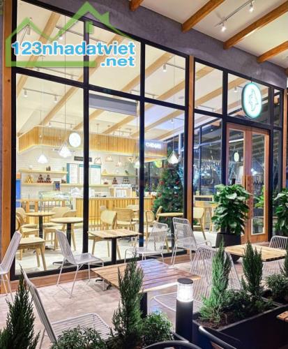 🏠🏖TRUNG TÂM SƠN TRÀ- PHỐ BIỂN- LÔ GÓC-CAFE- 3TẦNG-MỚI CỨNG-VỊ TRÍ KINH DOANH HÁI RA TIỀN - 1