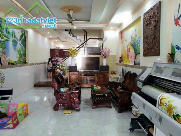 Bán nhà ngang định giá ngân hàng, 5x24m, 3 tầng, HXH 7m Hà Huy Giáp nhỉnh 6 Tỷ - 3