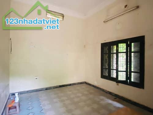 Bán Nhà Tây Hồ - Biệt Thự 3 Tầng Lô Góc 235m² Tại Xuân La Giá 75 Tỷ - 4