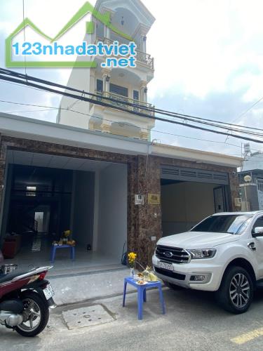 Bán nhà mặt tiền 3 lầu 4x22m giá 6,5 tỷ Trung Mỹ Tây 01, Q.12