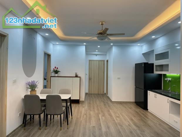 Cần bán căn hộ 3 ngủ, view thoáng, tầng đẹp, full nội thất thiết kế riêng tại KDT Thanh Hà - 2