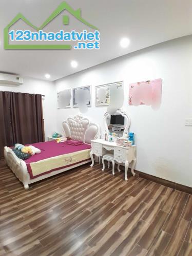 ♥ Mặt Tiền Ngô Huy Diễn sát Cầu Hoà Xuân, 112m2, 3 mê, hiện đại, 7.x tỷ - 2