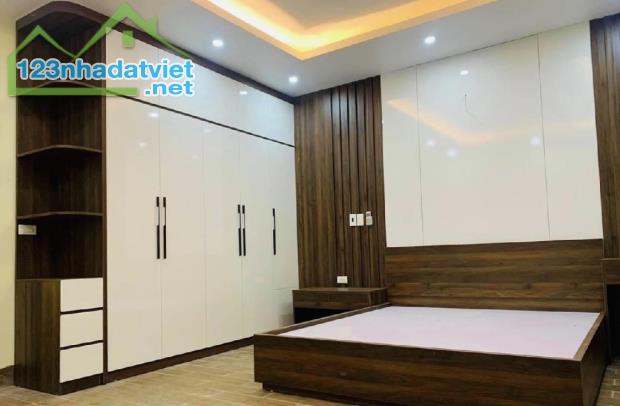 BÁN NHÀ XÂY MỚI ĐẸP, FULL NỘI THẤT, 55M2, 4 TẦNG, Ô TÔ VÀO NHÀ 6,2 TỶ - 2