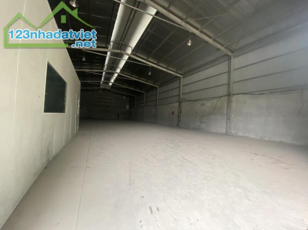 Cho thuê xưởng 600m2 trên mặt đường QL2B, Kim Long, Tam Dương, Vĩnh Phúc.