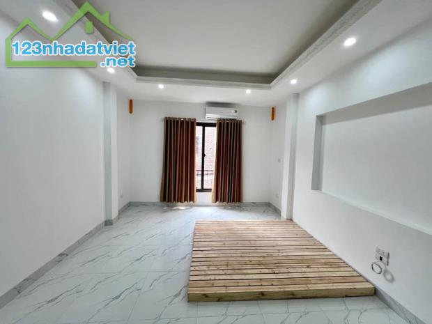 Siêu rẻ - view đẹp (DT 34m2 - 3T - 3PN - 1.6 tỷ) cuối Đồng Mai ôtô tới nhà - 1