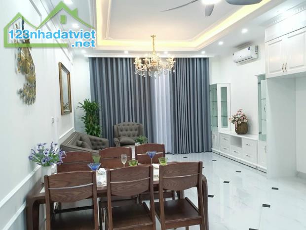 Siêu đẹp nhà mới Mỗ Lao Hà Đông 43m2 4 tầng giá 6 tỷ cạnh Làng Việt Kiều Châu Âu - 2