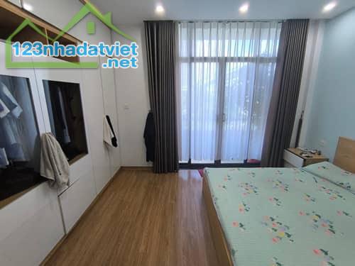 Bán biệt thự liền kề Bình Minh Garden Đức Giang, 76m2, MT 4.5, 5 tầng 5PN giá 17 tỷ - 2