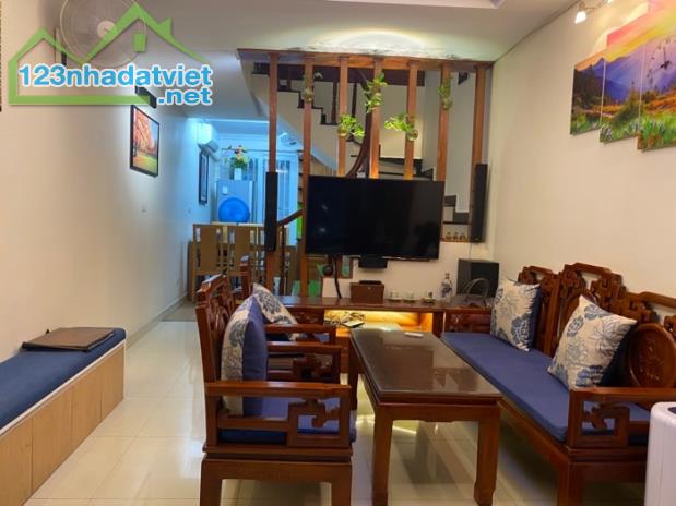 Bán nhà Bùi Ngọc Dương – Thanh Nhàn, 50m2x5T, thoáng trước sau, ô tô, KD chưa đến 9 tỷ - 3