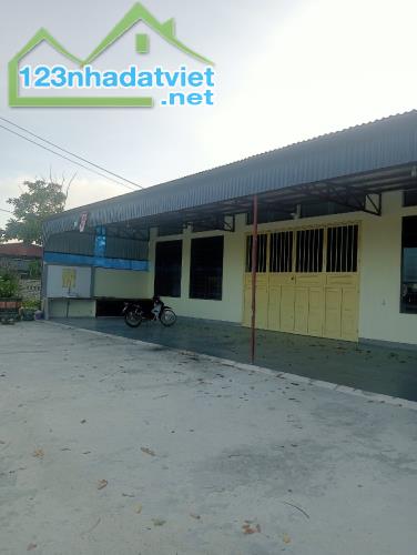 BÁN NHÀ ĐẤT CHÍNH CHỦ 360m2 Full Thổ Cư Lưu Thông Trước Nhà 26m, QL1A Quảng Xương, Thanh H - 2