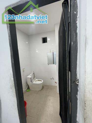 Bán nhà hẻm xe hơi Hương Lộ 3, BHH, Bình Tân, 3 tầng, 8,8x19M, giá 10 tỷ ( TL )