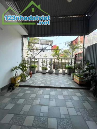 BÁN NHÀ TÔN THẤT TÙNG, TT ĐỐNG ĐA, 42M2 4 TẦNG GIÁ 7 TỶ 189 TRIỆU, NỘI THẤT TIỀN TỶ, SÁT - 3