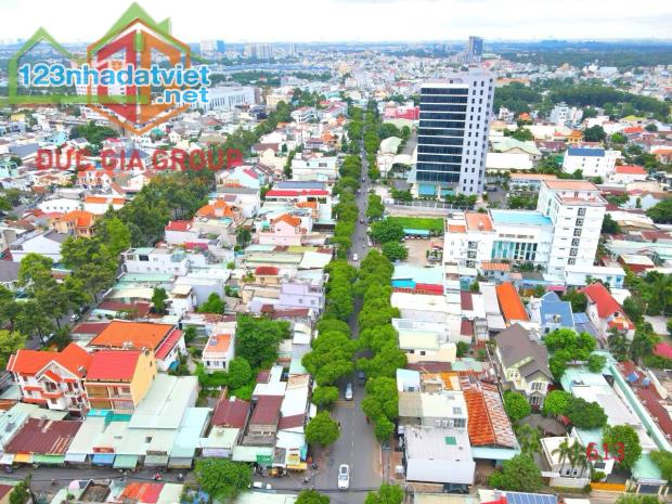 Mặt bằng kinh doanh đường 5 cũ Phan Trung ngang 11m tổng 420m2 giá 70 triệu/tháng - 5