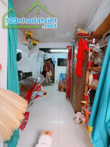 BÁN NHÀ CHÍNH CHỦ 70M2 XÓM CHIẾU QUẬN 4 - NHỈNH 5 TỶ TL. - 1