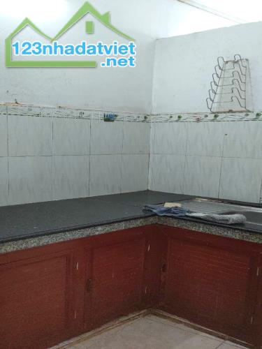 Nhà Thạnh Lộc 29 Q12, 70m2, 5x14m chỉ 3.x tỷ - 2
