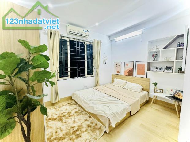 Nợ Bán nhà ngõ 93 Giáp Nhị 55m, 5 tầng, MT 8m, dòng tiền 600tr/năm, hơn 7 tỷ rưỡi - 4