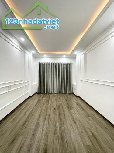 Bán nhà La Phù gần Lê Trọng Tấn 32M2, 5 Tầng, 4 phòng, ngõ rộng giá 3.4 tỷ - 2