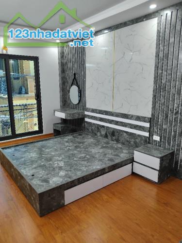 Bán nhà Phạm Văn Đồng, 36m2, phân lô, ô tô, nội thất chủ tặng,  nhỉnh 6tỷ. - 1
