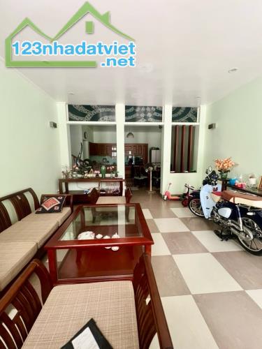 BÁN NHÀ PL NGÕ 61 LẠC TRUNG, HAI BÀ TRƯNG, VỈA HÈ, Ô TÔ VÒNG QUANH, 40M2 x 4T GIÁ 12,5 TỶ - 3