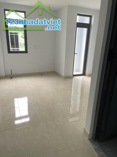 HẺM Ô TÔ, ÂU DƯƠNG LÂN , P3, Q8, 3 TẦNG ĐÚC, 66M2, 7.8 TỶ. - 2