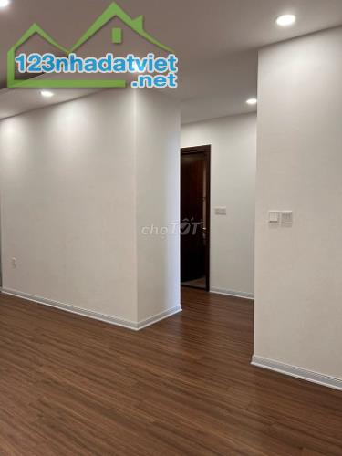 Chính chủ cho thuê căn hộ 92m2 3PN Eurowindow River Park Long Biên - 2