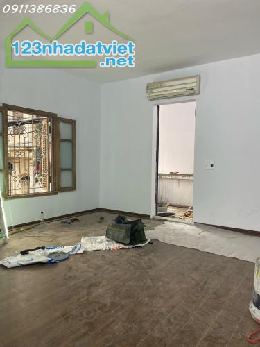 💥Nhà tập thể tầng 2 Kim Mã 75m2, Nội thất mới ở ngay, nhiều tiện ích, 3.6 tỷ💥