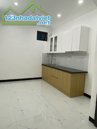 2 mặt thoáng Hà Trì 37m2 - 4 đồng 9 - giao thông thuận tiện hợp ở lâu dài - 1