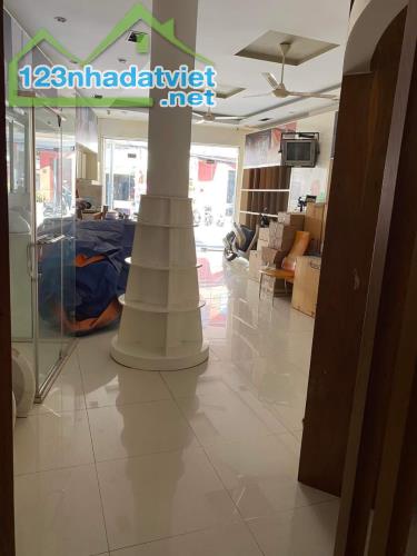 Cần bán nhà mặt tiền đường Hoà Hưng, phường 12, quận 10. Giá chốt 2tỷ640 (TL) - 1