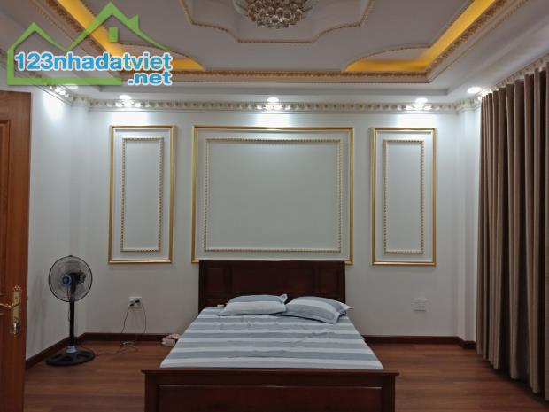 NHÀ ĐỖ XUÂN HỢP 110M2 (5.4x20)M, 4 TẦNG, HXH, THANG MÁY XỊN XÒ, NỞ HẬU TÀI LỘC, CHỈ 11.3 T - 4