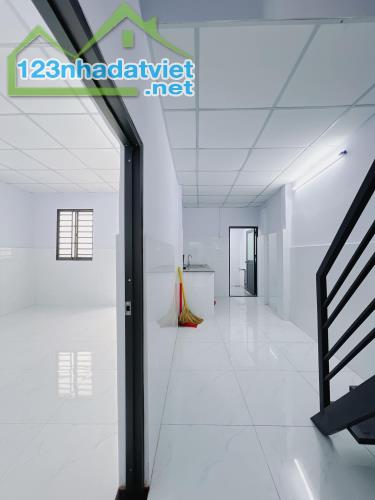 BÁN NHÀ CHÍNH CHỦ 47M2NGUYỄN THẦN HIẾN QUẬN 4 - NHỈNH 3 TỶ TL. - 1