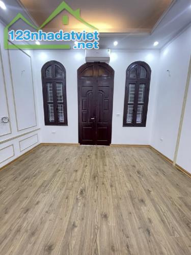 BÁN NHÀ ĐẸP PHỐ TRƯƠNG ĐỊNH, 50M2, 4 TẦNG, MT 4.3M. GIÁ 7.95 TỶ - 1