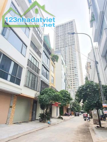 Bán đất dịch vụ Vạn Phúc Hà Đông gần Shophouse Him Lam, 50m2 lô góc ô tô giá 15 tỷ - 1